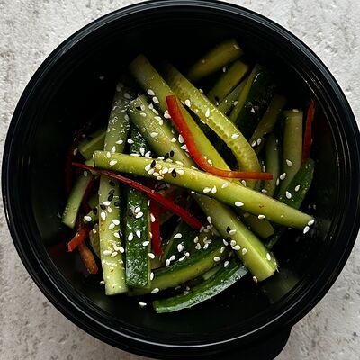 Пряные огурцы в азиатском стиле в Еду домой по цене 200 ₽