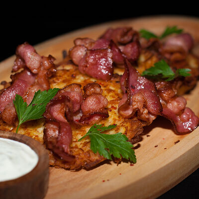 Драники с беконом в Ostroff по цене 540 ₽