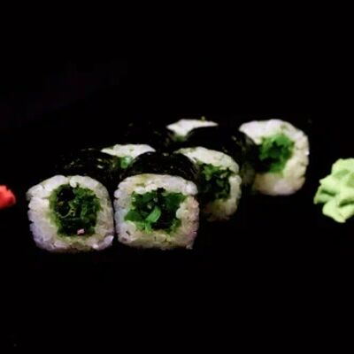 Ролл с водорослями чука в Пара палок по цене 240 ₽
