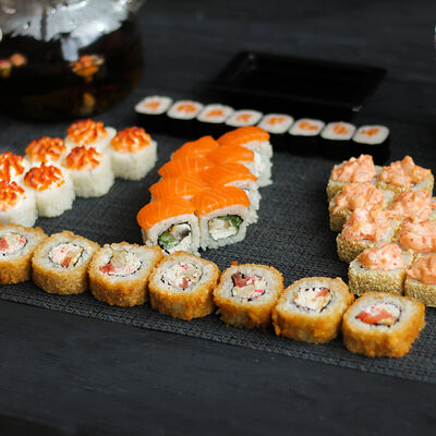 Сет Вкусняха в Yomayo по цене 2185 ₽