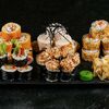 Сет теплых роллов в Wok café по цене 3020