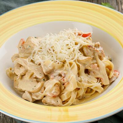 Альфредо в Grizzly Bar по цене 640 ₽