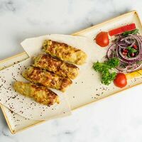 Люля-кебаб из курицы с сыром в Тбилиси