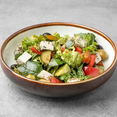 Салат Греческий в Большая рыба по цене 620 ₽