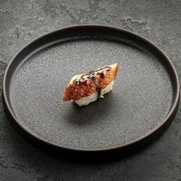 Суши нигири угорь в Вода & Еда