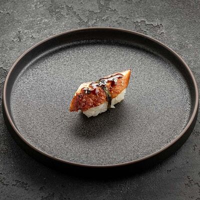 Суши нигири угорь в Вода & Еда по цене 237 ₽