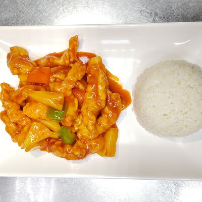 Жареные креветки с ананасом и рисом в Китайский фонарик по цене 850 ₽