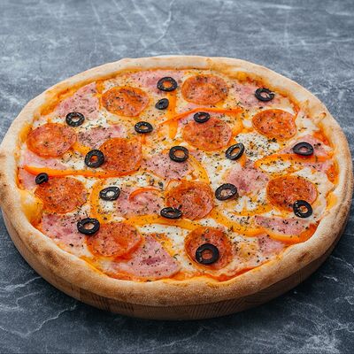 Пицца Supreme в Rolls Bar по цене 713 ₽