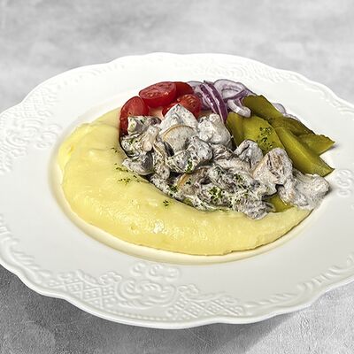 Бефстроганов по-графски в MaMa Mia по цене 841 ₽