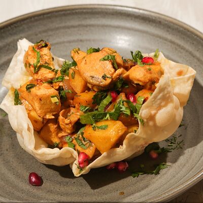 Жаркое по-домашнему из курицы в Троя по цене 690 ₽