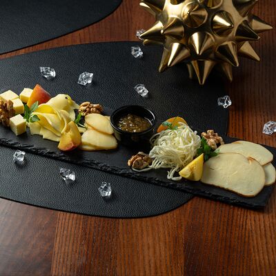 Коллекция сыров в Giorgio Suluguni по цене 720 ₽