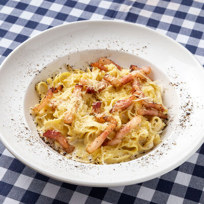 Паста Карбонара по-деревенски в Trattoria Caffe Del Sole по цене 380 ₽