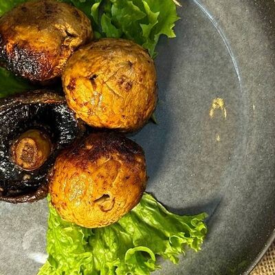 Шампиньоны на мангале в Щастьебар по цене 420 ₽