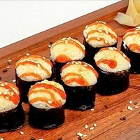 Запеченный мини-ролл с креветкой в SUSHIPIZZAWOK