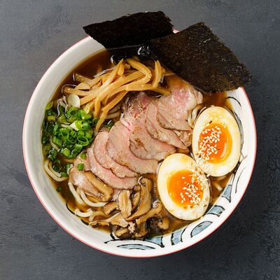 Гюкоцу Рамен в Umami Ramen Bistro по цене 740 ₽