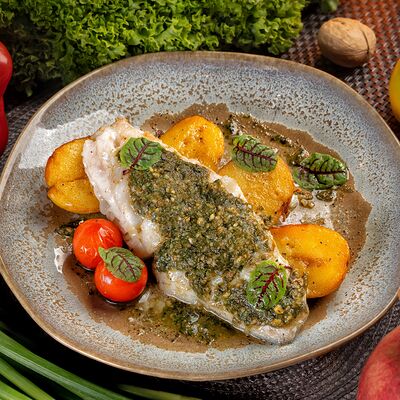 Филе судака с картофелем в Приключения Шурика по цене 759 ₽