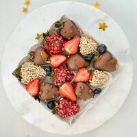 Клубника в шоколаде Mixi в MCakes - торты и десерты