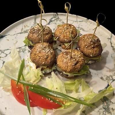 Грибная закуска Бургер в Неаполь по цене 23 р.