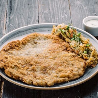 Огромный шницель свиной в Люблин по цене 728 ₽