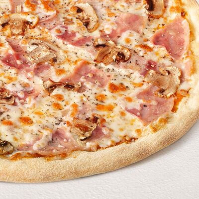 Мясная с грибами на тонком тесте 25 см в Суши Wok по цене 599 ₽