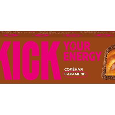 Батончик Kick Your Energy с солёной карамелью в карамельном шоколаде в Комод по цене 220 ₽