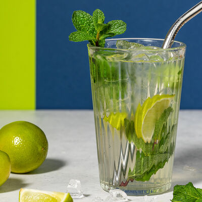 Лимонад Мята и лайм в Лапшичная Изи по цене 150 ₽