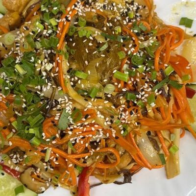 Миен бам с морепродуктами в Pho Viet по цене 560 ₽