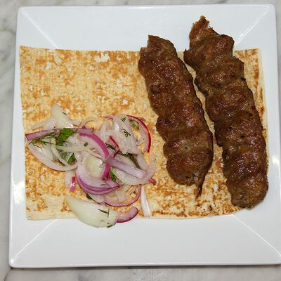 Люля-кебаб из телятины халяль в Халяль по цене 350 ₽