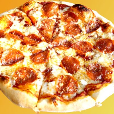 Пеперони пикантная в Pappa-Pizza по цене 600 ₽