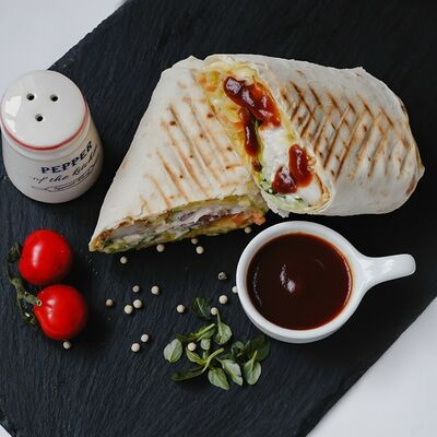 Шаурма BBQ в Панда Бистро по цене 389 ₽