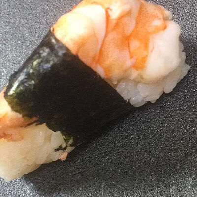 Суши-креветка в Sushi Vrn по цене 100 ₽