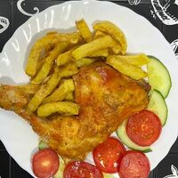 Окорочка с картошкой фри в MASTER GRILL
