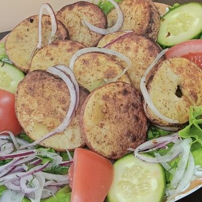 Картошка на углях в Шашлыки сочные по цене 276 ₽