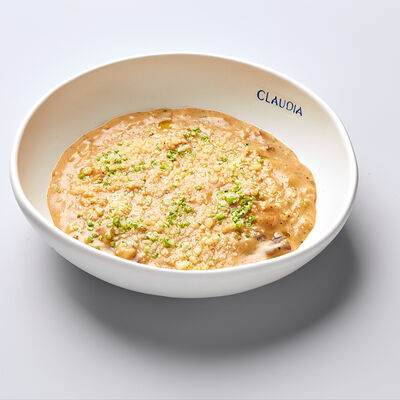 Ризотто с белыми грибами в Claudia по цене 1450 ₽
