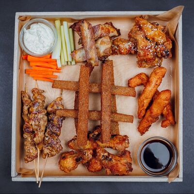 Пивной набор 2027 в Бутер Bro Pub по цене 1990 ₽