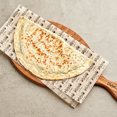 Кутаб с сыром и зеленью с соусом сацебели в Pivino по цене 280