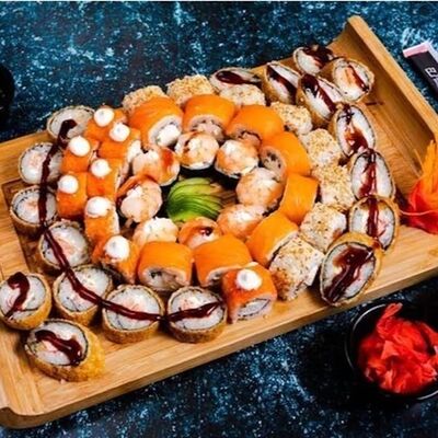 Набор Спэйс в Uchu Sushi Yaki по цене 3149 ₽