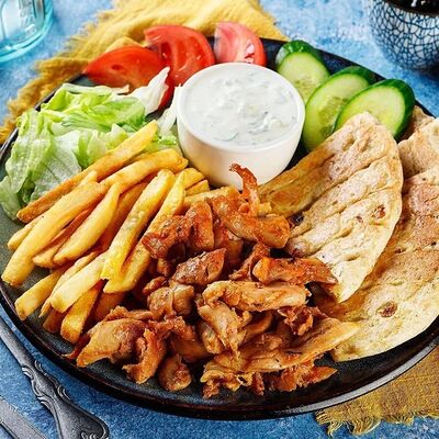 Гирос открытый со свининойв Шаурма Гирос №1 по цене 760 ₽