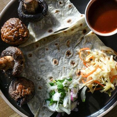 Шампиньоны на углях в ШашлычОк по цене 250 ₽