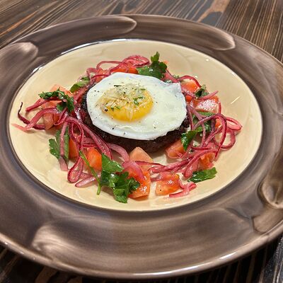 Бифштекс из говядиныв Бардак Бар по цене 640 ₽