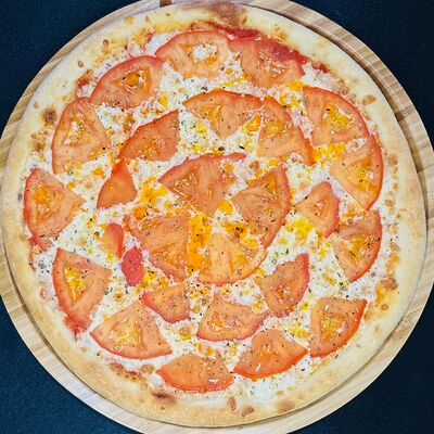 Маргарита в Boss pizzarolls по цене 640 ₽