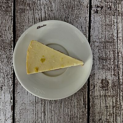 Чиз-кейк Лимонный в Луна Рыба по цене 275 ₽