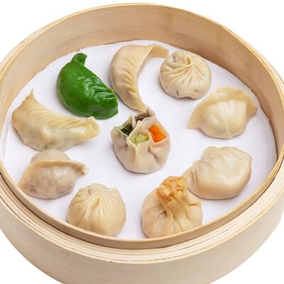 Ассорти дамплинговв Дамплинг Репаблик по цене 750 ₽