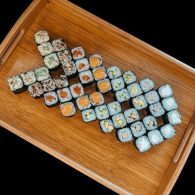 Набор Хосомаки мини 64шт в Суши топ по цене 1480 ₽