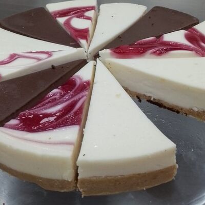 Чизкейк Маракйуя в Вкусноед по цене 260 ₽