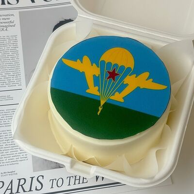 Бенто-торт ВДВ в Кондитерская Конфетка Питер по цене 1800 ₽