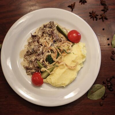 Бефстроганов в Рембрандт по цене 890 ₽