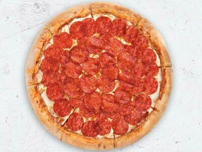 Супер Пепперони пицца 23 см на традиционном тесте в Pizza HeartPizza Hut по цене 429