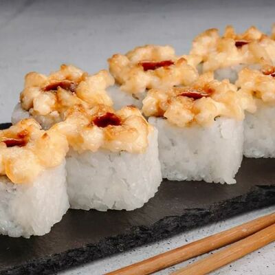 Нежный с лососем в Суши Мастер по цене 309 ₽