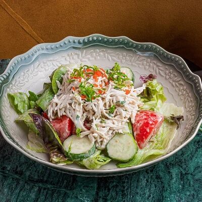 Салат с крабомв Orengo food по цене 530 ₽